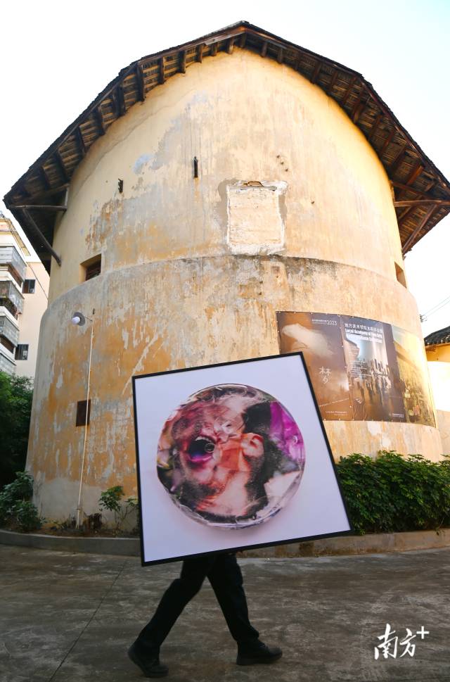 連州國際攝影年展被授予“全國文化品牌典型案例”。黃津 攝